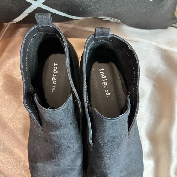 Indigo Rd booties - Picture 3 of 8